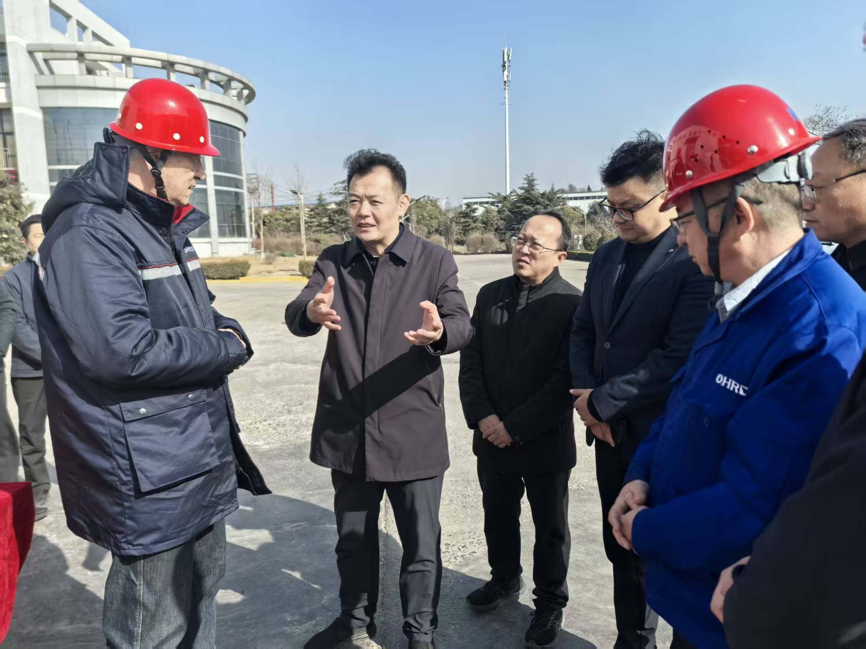 2026年2月20日上午縣委副書記、縣長張小帆到公司調(diào)研春節(jié)期間的安全生產(chǎn)工作